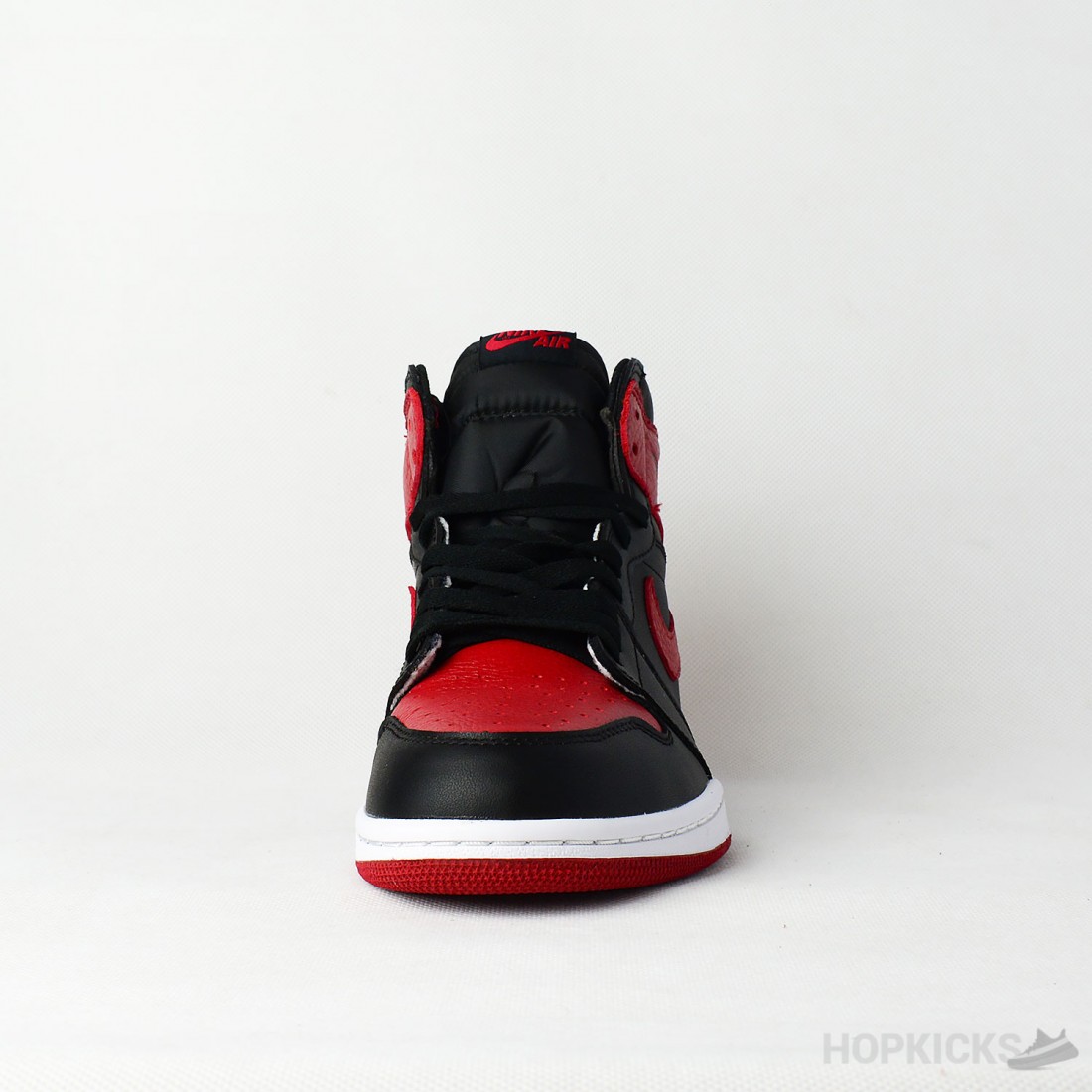 Air Jordan 1 Retro High OG Patent Bred